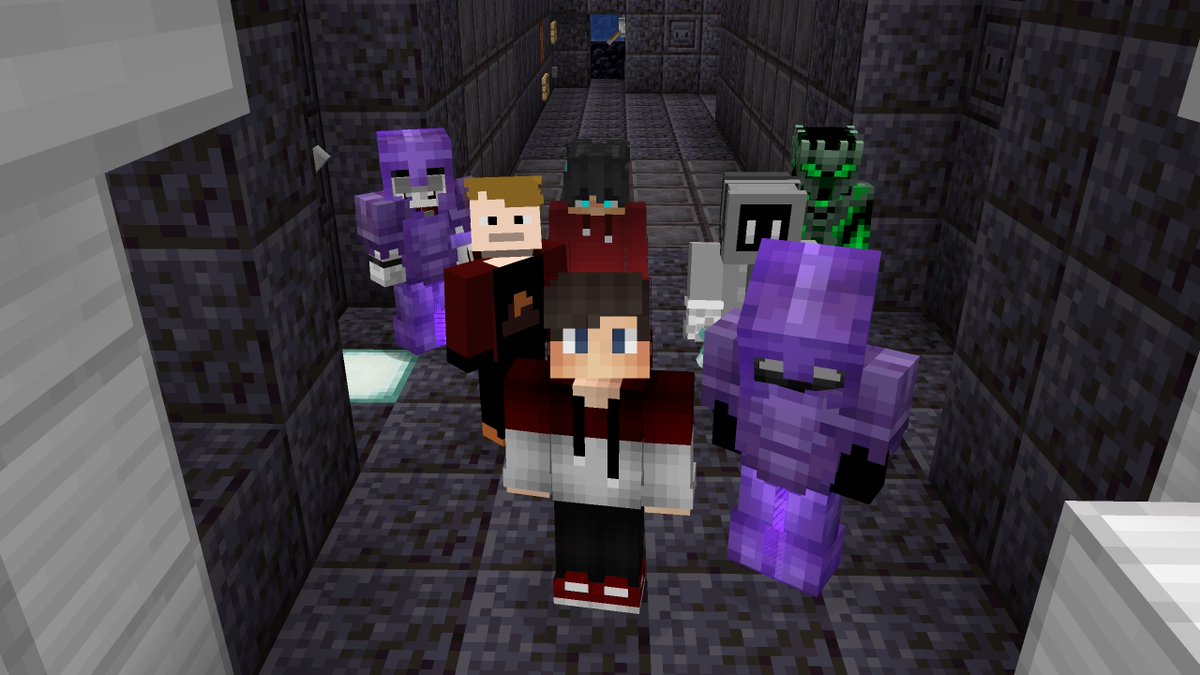 Red_LeaderYT's tweet photo. Finished Filming Thorium Energy SMP's Next Episode! Thanks to @LithiumFn @proshopis @bon06gaming @harracane @BigSShuckss @harracane @djlia2359 and More! https://t.co/MVgMwIDQiM