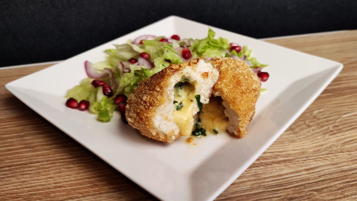 JUICY CUTLETS with cheese and butter | SALAD with pomegranate seeds
 youtu.be/8tRDPuLmVbk via <a href="/YouTube/">YouTube</a>
