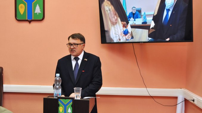 О работе за 2021 год отчитался глава муниципального округа Восточный Олег Перепечин

vao-mos.info/territoriya-go…

#вао #восточный #мовосточный #депутат #советдепутатов #местноесамоуправление #отчет #работа #общество #заседание