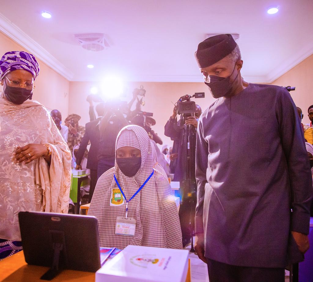 Prof. Yemi Osinbajo tweet media