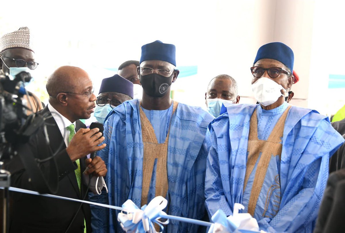 cenbank's tweet photo. Lafia office will work on delivering the dividends of the Anchor Borrowers Programme and other initiatives of the CBN to the people of Nasarawa State. #Emefiele https://t.co/dWaQjyaxg6