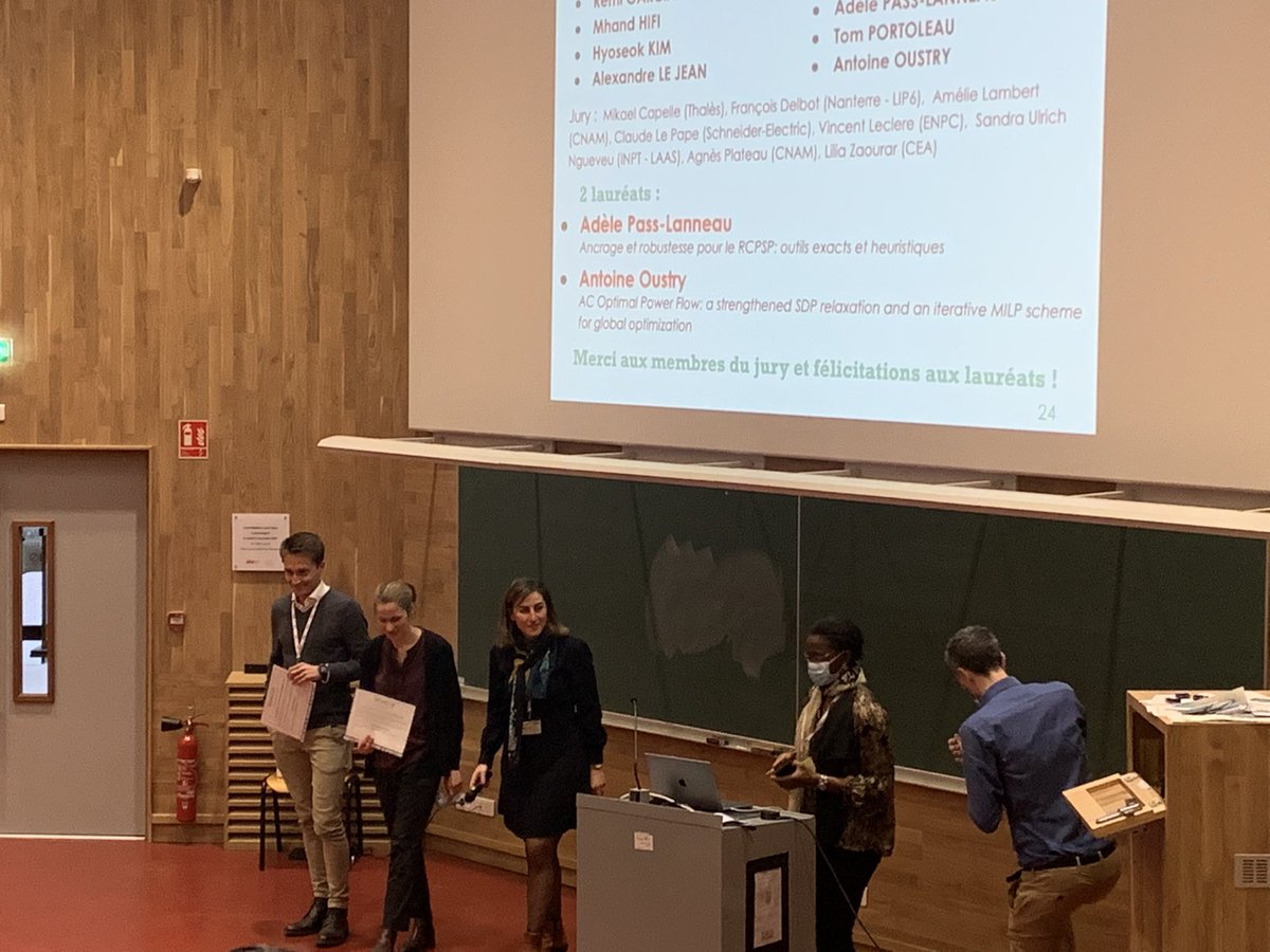 ClaDAmbrosio's tweet photo. #OptimiX team in Lyon for #roadef2022 ! Great presentations and an award to A. Oustry for the best student paper. Congrats! @LIX_lab https://t.co/rTZnBJRhWx