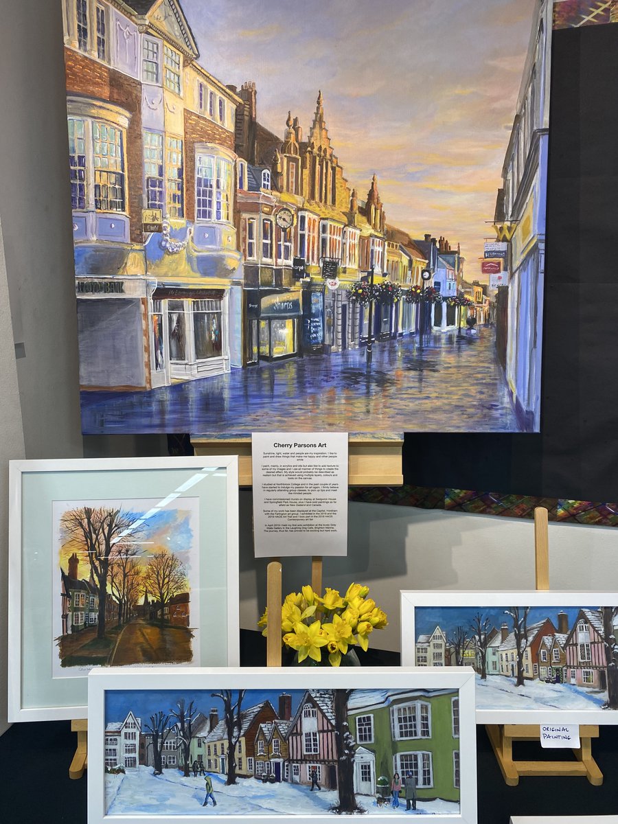 WSCCLibraries's tweet image. We&apos;re so pleased at #HorshamLibrary to welcome and display local @HorshamArtists Cherry Parsons. Her beautiful oils on canvas original work is here for a limited time only! Pop in &amp;amp; delight in some #Horsham memories.
Visit the library today👇
westsussex.gov.uk/libraries/libr…
@VisitHorsham