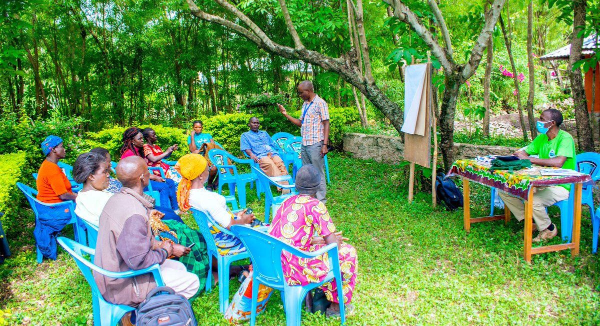 LVCTKe's tweet image. This week, LVCTVukisha95 supported a two-day training activity on improved farming techniques for Orphans and Vulnerable Children (OVC) caregivers.
#LVCTHEALTH 
#LVCTVukisha95
#HomabayCounty