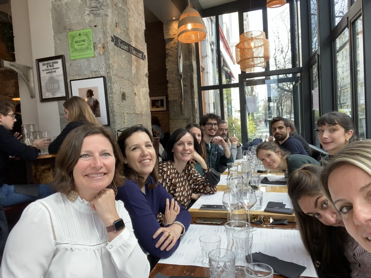 [#WorkLifeBalance]
👋 Goodbye lunch with the greatest #Communications team I had the chance to #work with the last 2 and a half years at <a href="/Grenoble_EM/">GEM - Alpine Business School</a> !
Thanks for everything, you peeps are a wonderful bunch 💕
We'll be in touch!

(I tagged some of you who couldn't make it but <3)