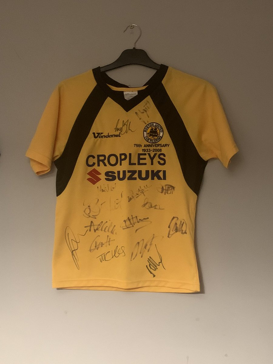 BostonUnitedMem's tweet photo. Squad signed from 07/08 season! #bostonunited #bostonutd #thepilgrims #nonleague #conferencenorth #signed #squad #jersey #anotherone #75thanniversary #shirtcollector https://t.co/G92WWK0eqH