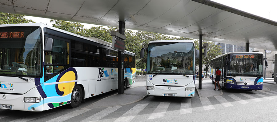 grpcdrc's tweet photo. [SANTE] #SessionPlénière
3 de nos amendements ont été votés :
🔹 +50% d'infirmières formées en Région 
🔹 mise en place de "Bus santé" 
🔹 la gratuité des transports REMI pour nos étudiants en médecines
Victoires politiques importantes pour l'accès aux soins dans notre région. https://t.co/rJSVRQIkoL