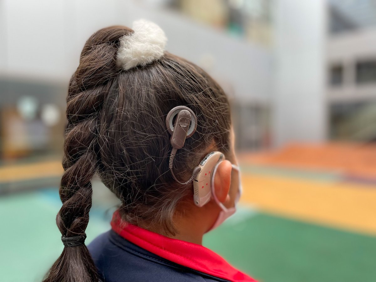 Algo muy pequeñito, pero con un GRAN impacto positivo❤️.

Cuantísimo tenemos que celebrar hoy, en el #DiaInternacionaldelImplanteCoclear 🦻🏽

<a href="/sjcastillayleon/">sjcastillayleón</a> | <a href="/educsi/">Educación Jesuitas</a> | #implantecoclear