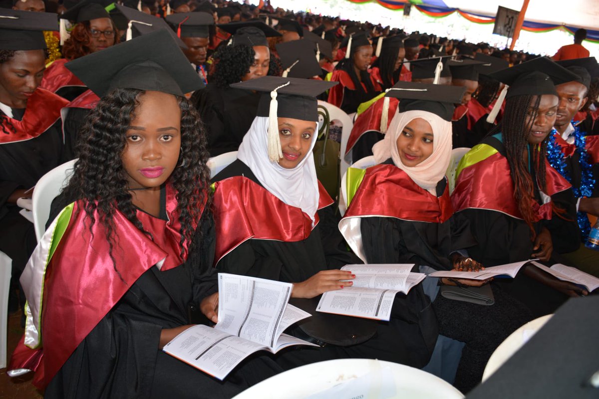 master_vinnie's tweet photo. Cooperative University for quality degrees #CUKGraduation https://t.co/2wTtYy1E5c
