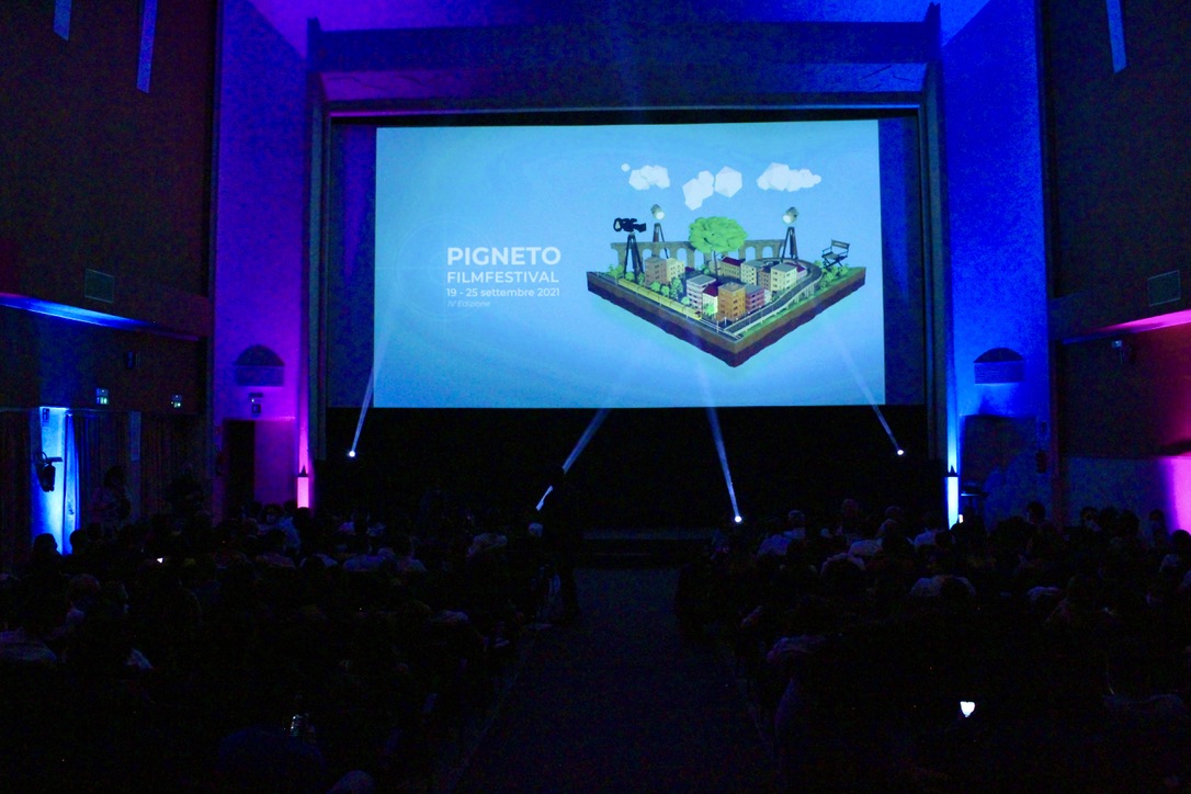 Torniamo a riempire le sale, questo è il nostro desiderio più grande!
#cinema #roma #pigneto