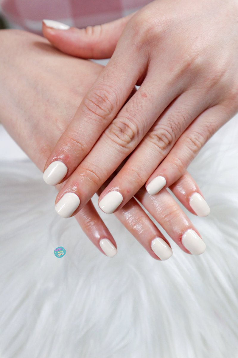 gellynaily's tweet photo. สีแห่งความละมุน งานลูกคุณเลยค่ะ นางเอกเกาหลีที่แท้ทรู 🤍

#nails #nailart #ร้านทำเล็บ #ร้านทำเล็บรัชโยธิน #แบบเล็บ #เล็บเจล #เล็บปลอม #เล็บเจลสวย #เล็บเจลปลอม #ทําเล็บเจล https://t.co/Rt3tRj57aS