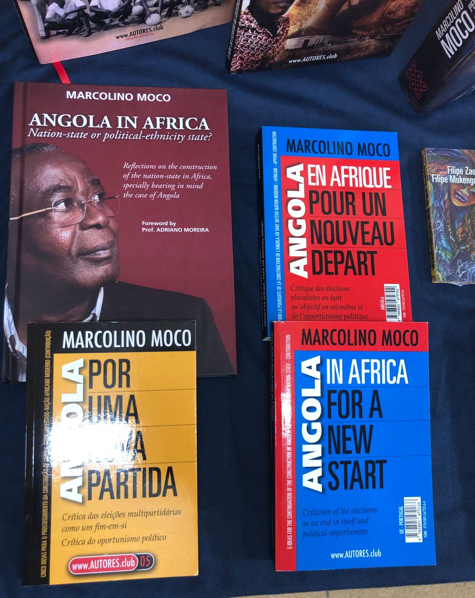 Neeaflul's tweet photo. Último dia da nossa feira! #FeiradoLivro2022 
#FLUL
#NEEA https://t.co/zp2nLFKoiO