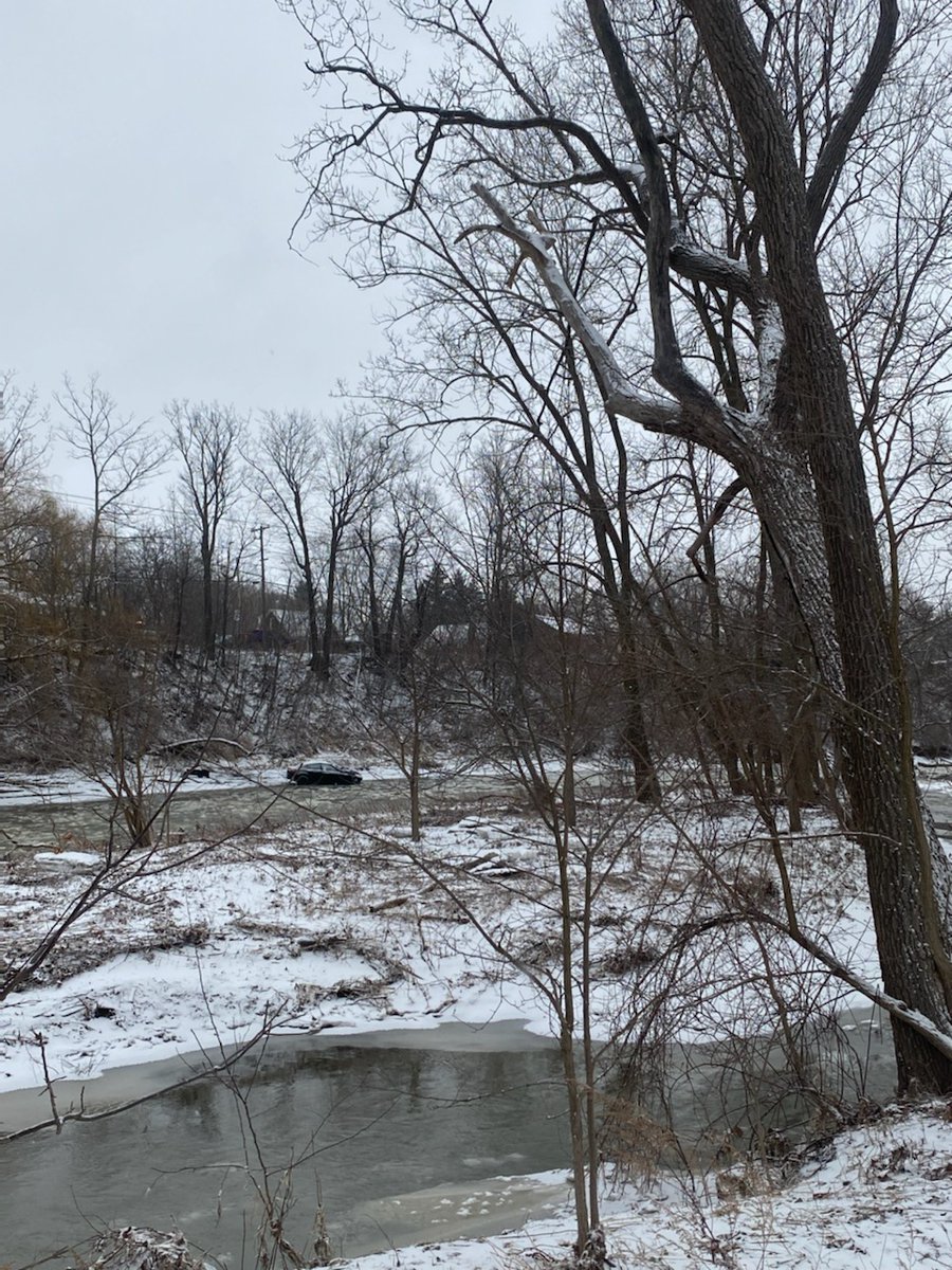 wspolice's tweet photo. Someone, presumably another dad, just drove by and yelled "you can't park there" https://t.co/OhGkzd2hF1