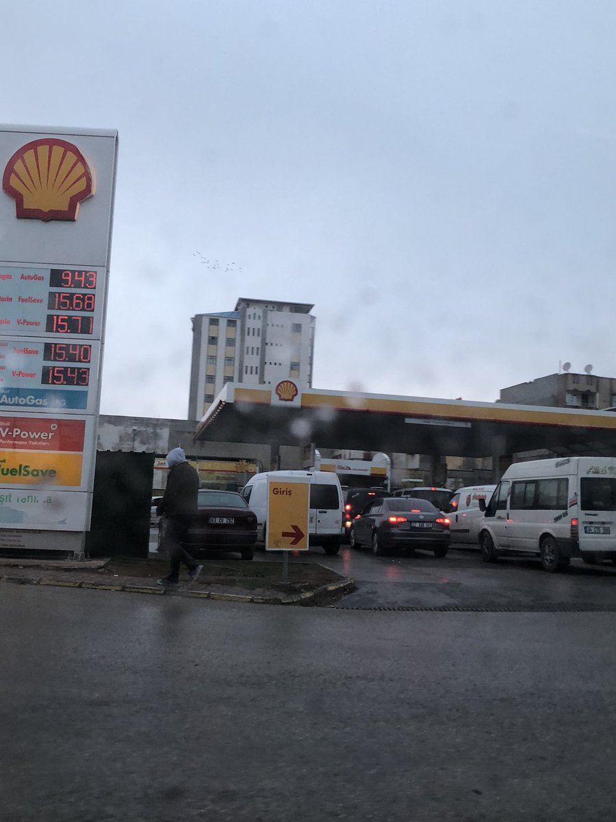 herşey orta da rezillik! #akaryakıt