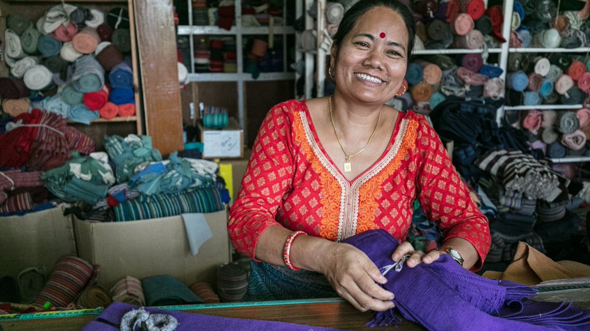 Women in #FairTrade Enterprises show us everyday that it is possible to both lead a successful business and help other women realise their full potential! Join us in celebrating them during  #IWD next week and learn about their powerful stories! 

#SheLeadsTheWay