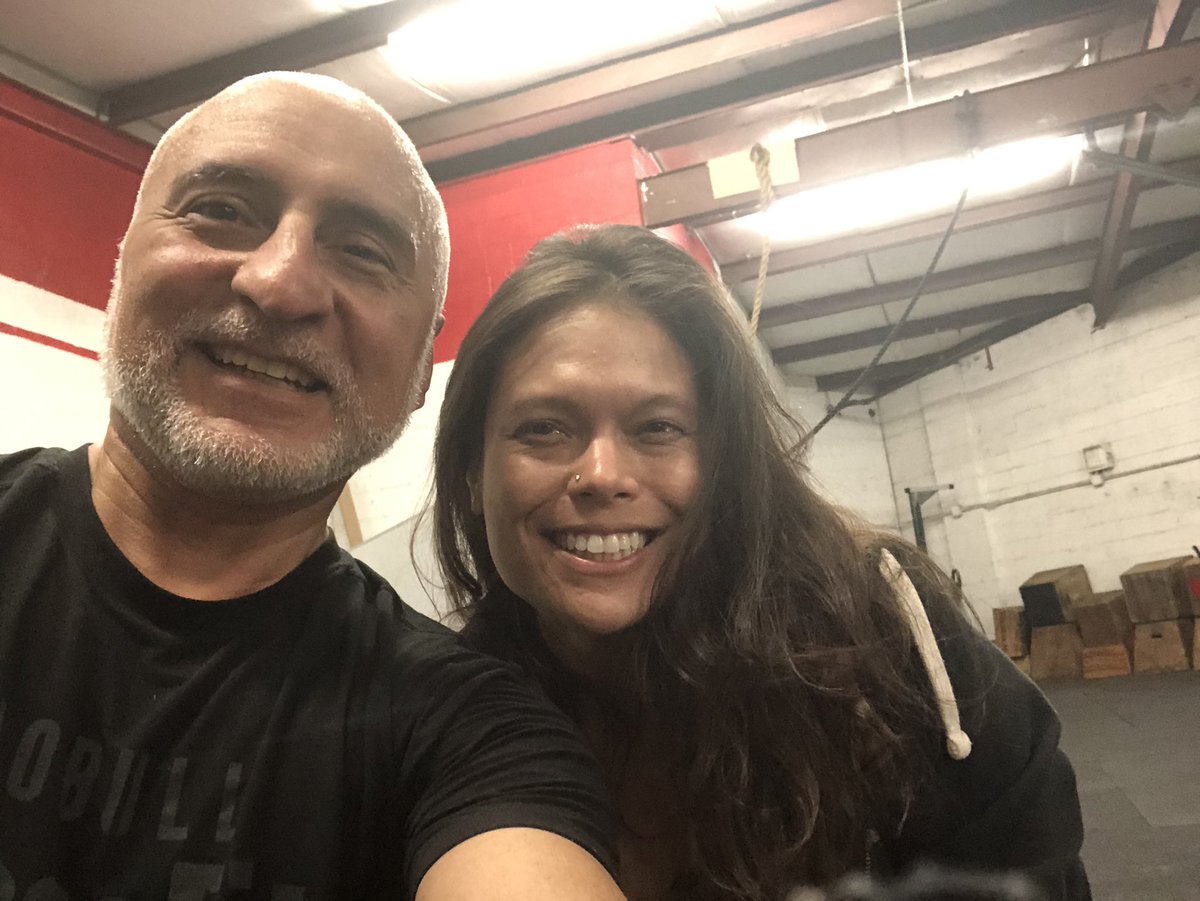 carl_arredondo's tweet photo. Well 22.1 done for @CrossFitGames Open for #adaptiveathlete #mensvision 156 reps in 15 min. Thanks to Adaptive Training Academy Certified Coach Tanya for judging me at @THECrossFitNOLA . White towel used for contrast to help locate dumbbell. #oldandslow ππ¨π»βπ¦― https://t.co/vzI3QxKG2z