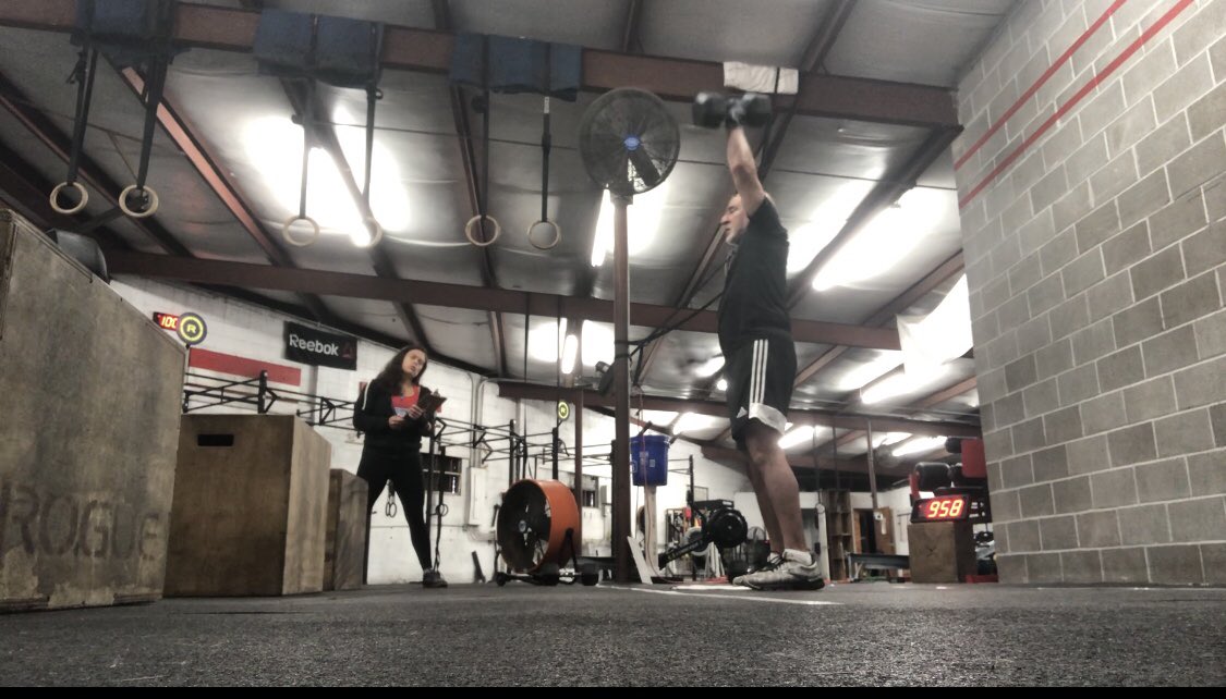 carl_arredondo's tweet photo. Well 22.1 done for @CrossFitGames Open for #adaptiveathlete #mensvision 156 reps in 15 min. Thanks to Adaptive Training Academy Certified Coach Tanya for judging me at @THECrossFitNOLA . White towel used for contrast to help locate dumbbell. #oldandslow ππ¨π»βπ¦― https://t.co/vzI3QxKG2z