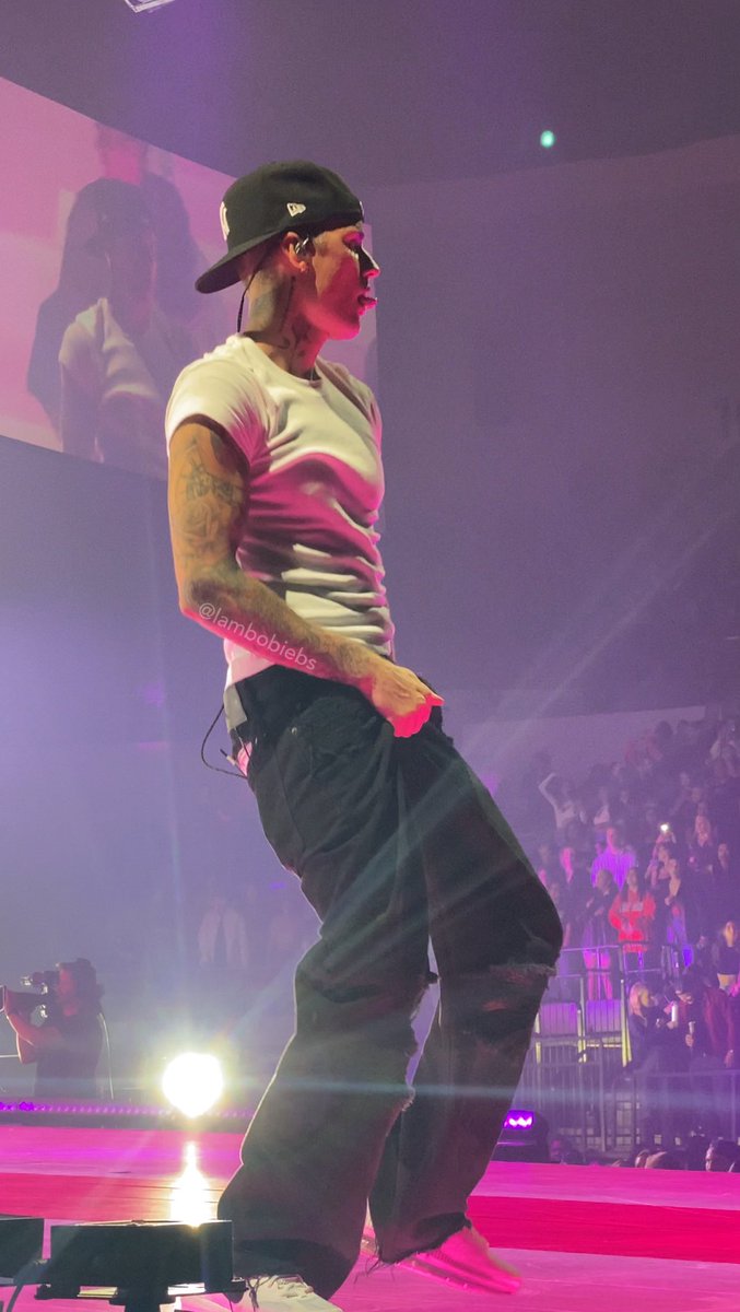 lambobiebs's tweet image. opening night was a week ago already I miss him