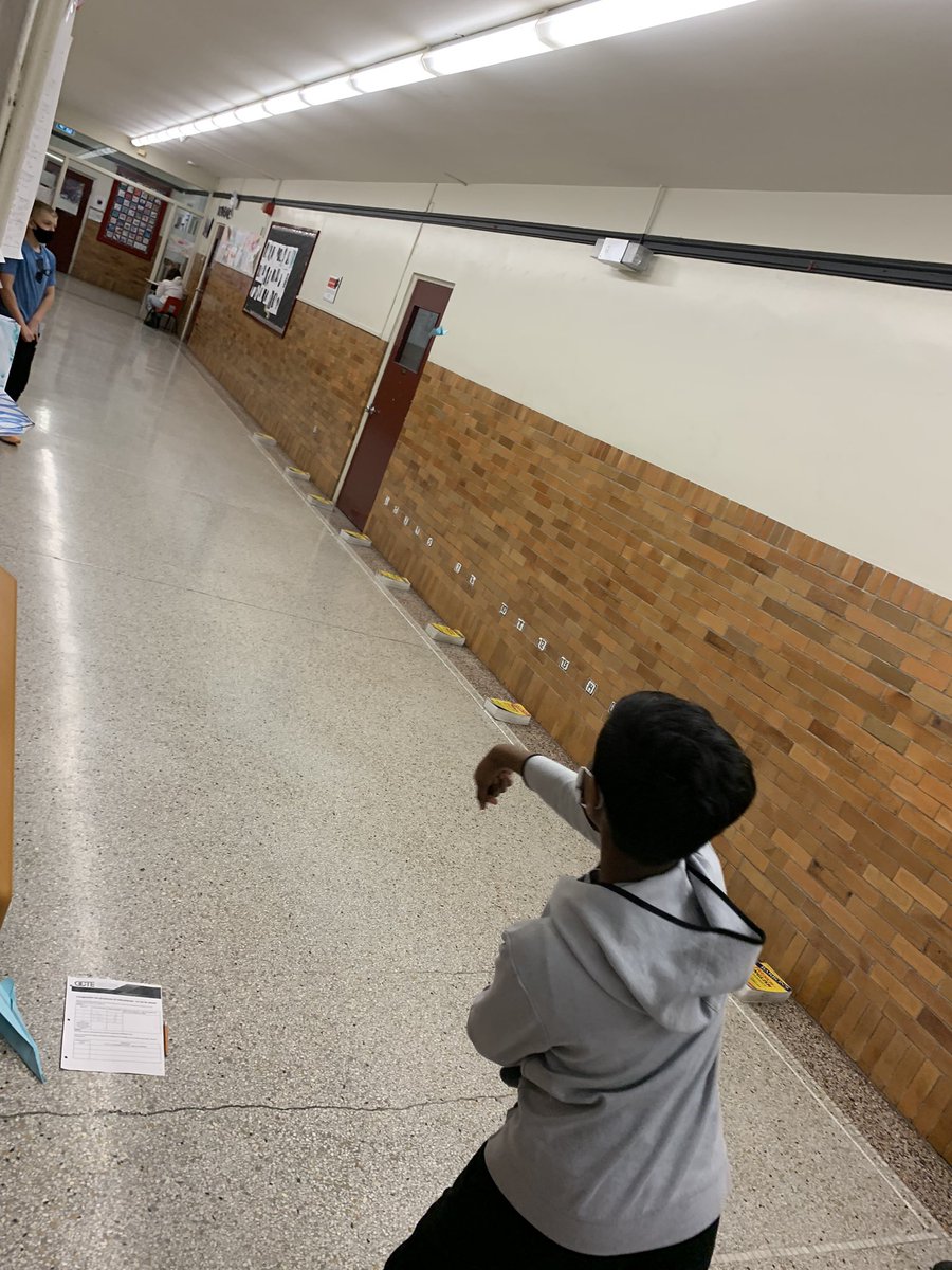 The grade 6s <a href="/JeanneSauveFIPS/">Jeanne Sauvé FIPS</a> testing out their flight theories through paper airplane #STEM inquiry activities   <a href="/TVDSB/">Thames Valley DSB</a> <a href="/TVDSBFSL/">TVDSB French</a>