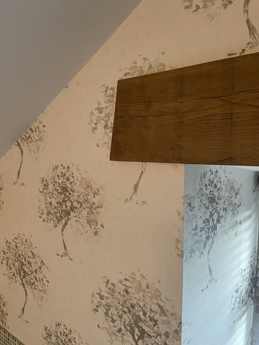✨ A customers got bathroom wallpapered today. 
Makes the bathroom an even nicer place to relax in. #holdenwallpapers <a href="/duluxuk/">Dulux UK | Colour & Inspiration</a> 🎨