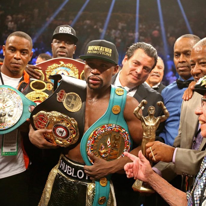 Happy 45th birthday for first ballot HOF inductee & five division champion Floyd Mayweather Jr. 
