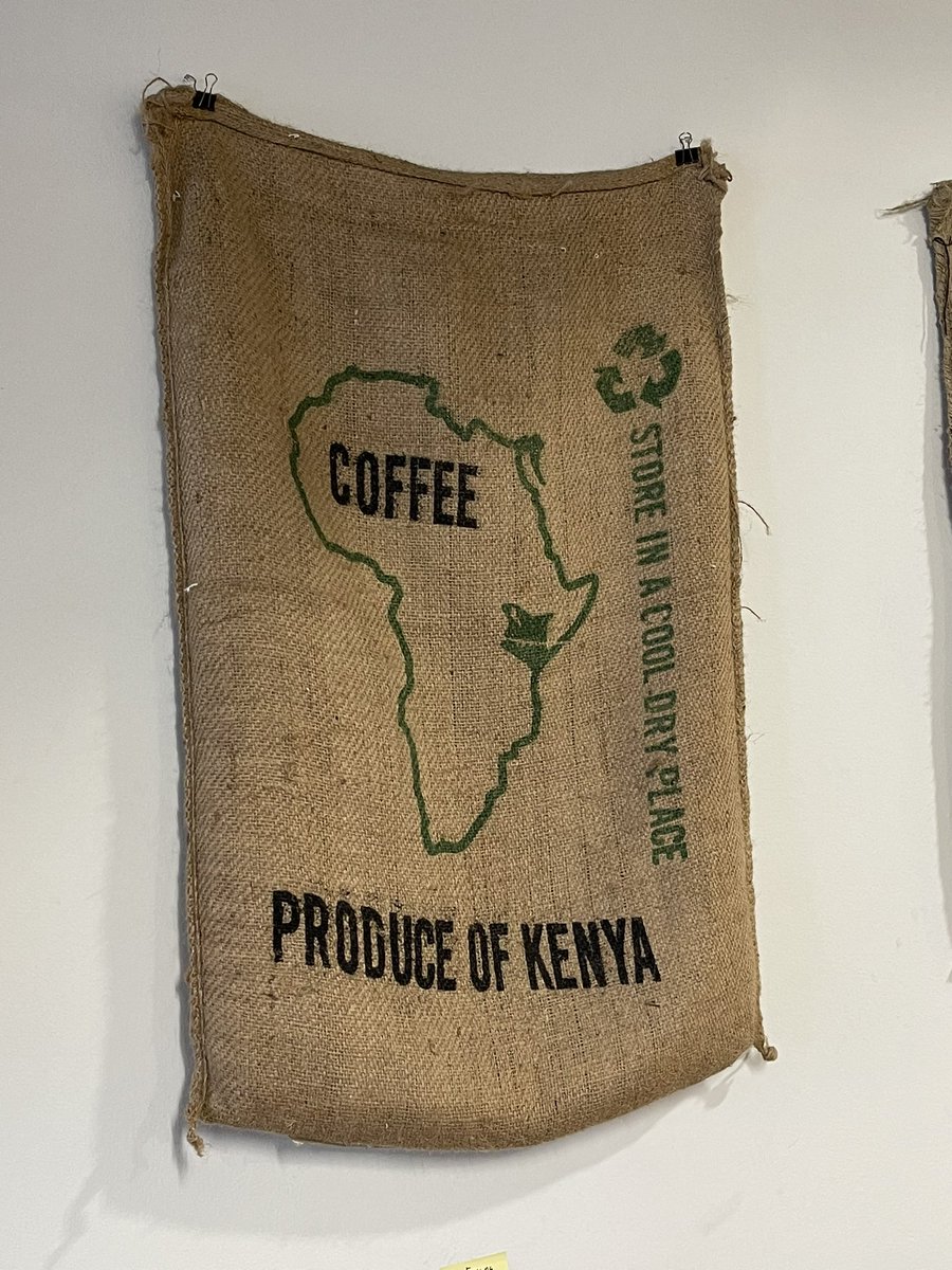 _brbcoffeebreak's tweet image. @LemmaCoffee located in Carrollton, Texas. Great spot to chill,relax and get great coffee. My fav is a double shot espresso to start the day!! BTW good morning!