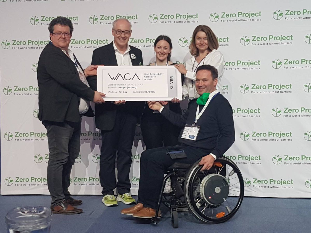 What a great closure of the #ZeroCon22:
@KHoeckner and Werner Rosenberger give the <a href="/wac_austria/">WACA</a> certificate for zeroproject.org to Martin Essl