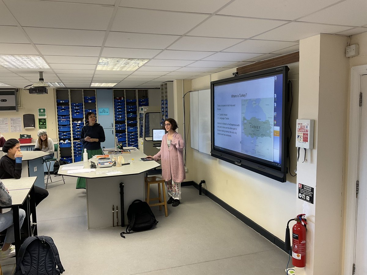 Year8_Tormead tweet media