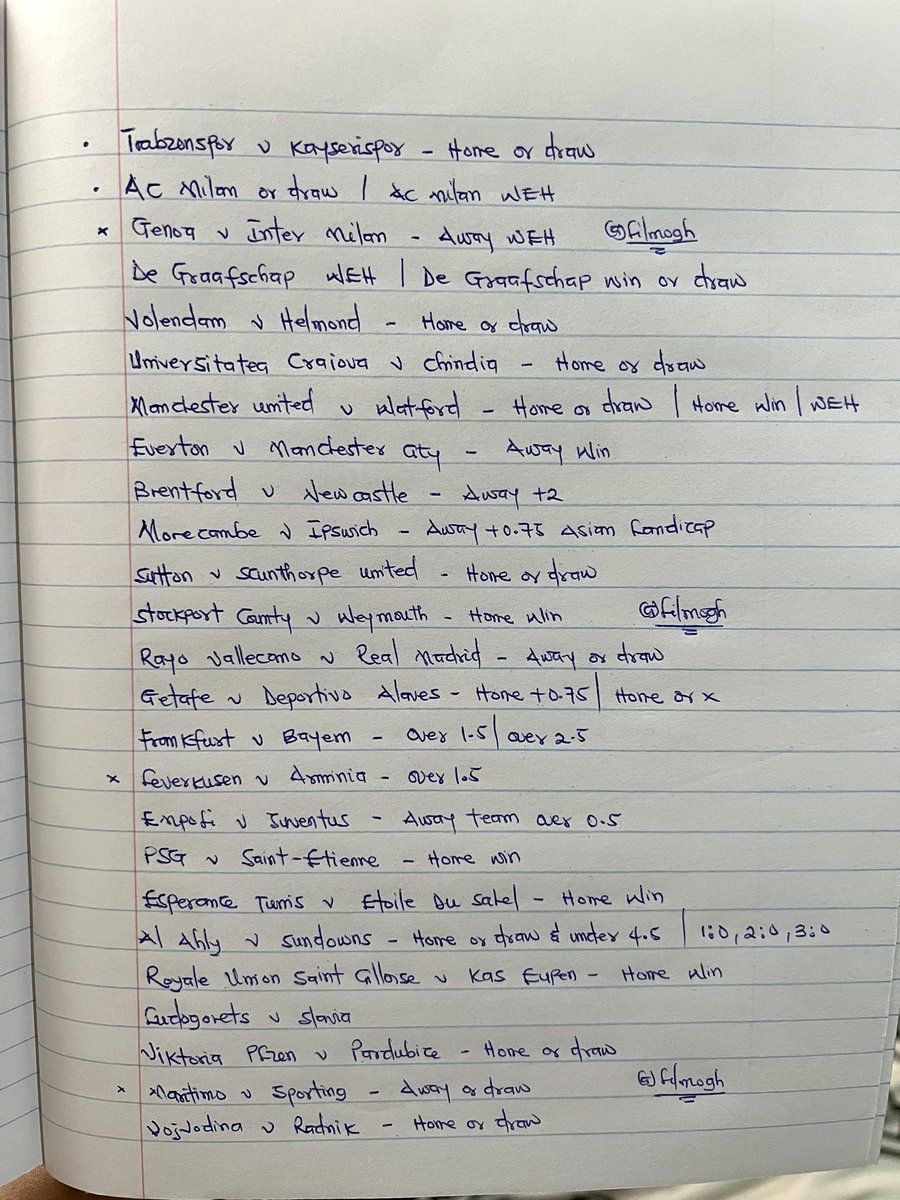 CLINTON 💫 tweet media