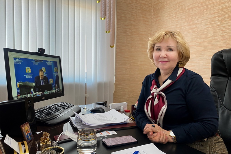 Ирина Урванцева приняла участие в заседании круглого стола по вопросам содержания и уборки территорий общего пользования муниципальных образований. 
dumahmao.ru/?ELEMENT_ID=69…