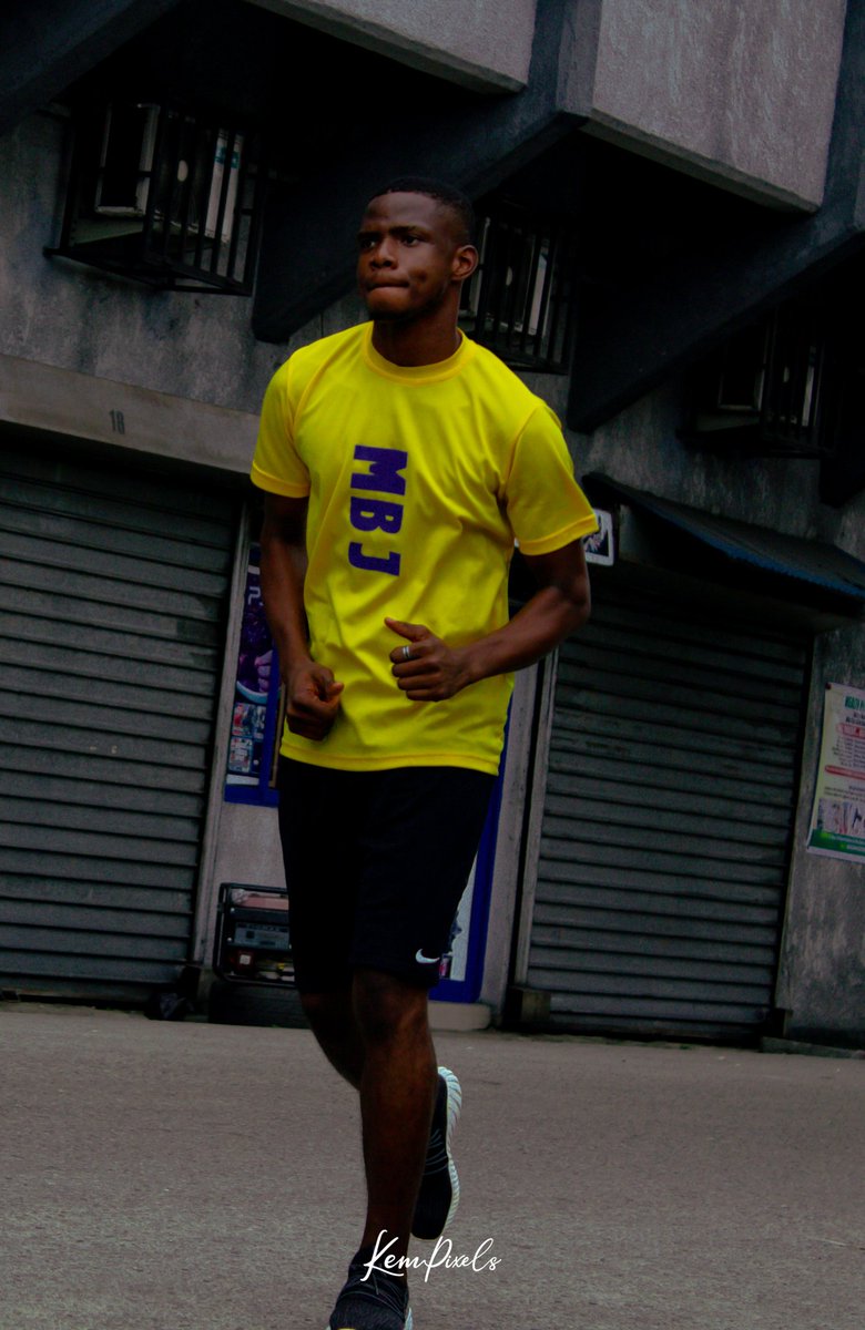 mbjsports's tweet photo. A healthy society starts with healthy people..#excercise 
.
.
#FridayFitness #health #sportswear #FitnessModel #SportsCenter #Athletics #FitnessMotivation #mbj https://t.co/KvgnDYfzzH