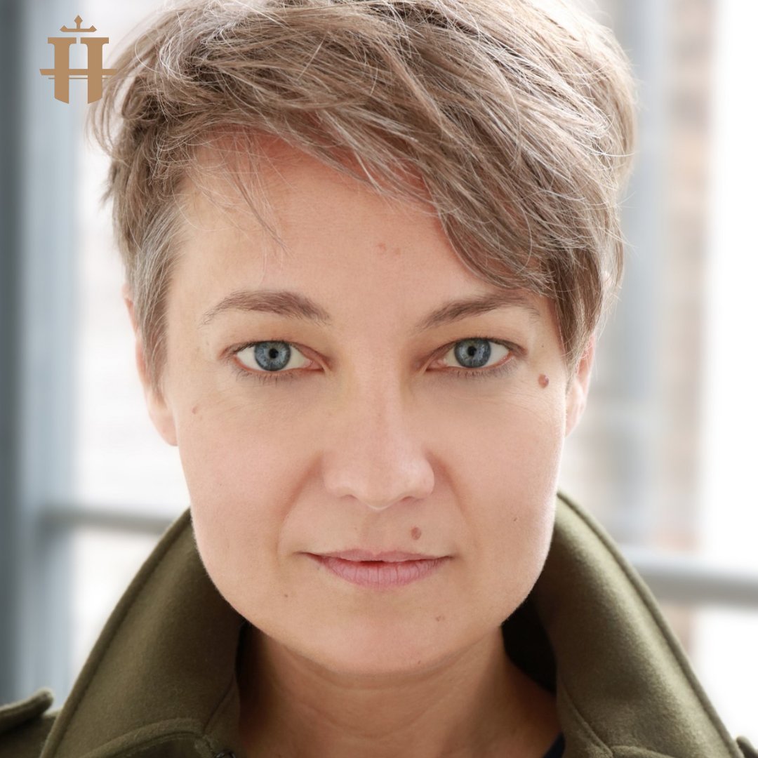 hg_management_'s tweet photo. Finishing off the week by welcoming @DaniBlueUK to the HGM family! Dani is a fantastic actress and we're thrilled to be working with her. 
#hgmanagement #newclient #casting #talentagency #HGM #talentmanagement #actor https://t.co/IOGvsnE8QT