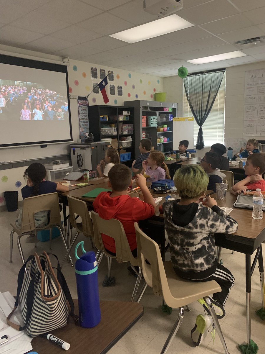 ayers_kasey's tweet photo. Celebrating our @ImagineMath Class goals- pizza party and movie party. @GFESWildcats @CarolynGump @SSchneiderCISD https://t.co/mjoXatbcv9