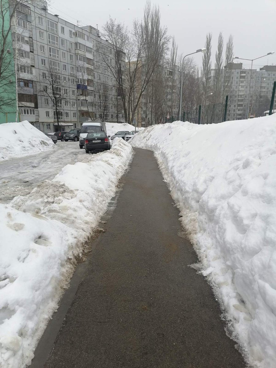 Выполнение работ по очистке территории от снега н наледи, по адресу: ул. Ташкентская, 120.
<a href="/Rudakov_i_a/">Рудаков Игорь Александрович</a>, <a href="/adm_kir63/">Администрация Кировского района</a>, <a href="/gkh_kir63/">Отдел по ЖКХ и благоустройству</a>.