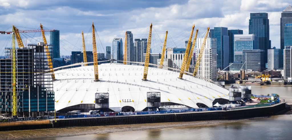 “Caring has the gift of making the ordinary special” - George R. Bach for you adrenaline junkies there will be a bungee jump off the O2 academy in London. Support the gorillas by taking part in a sporting event! Photo credits: James Billington #Bungee #Jump #Gorillas #Donate