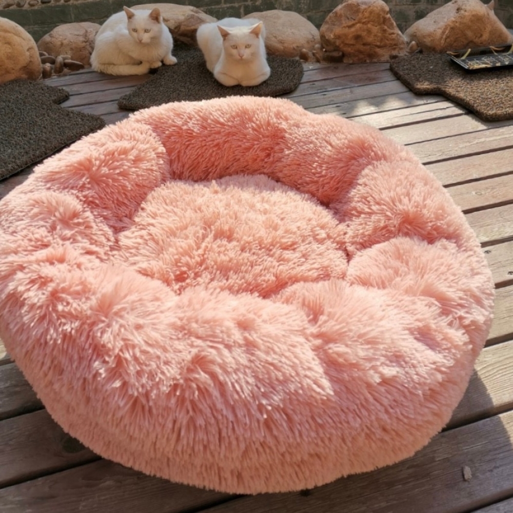 MrHomeStyle's tweet photo. #interior #homesupplies Soft Plush Donut Bed https://t.co/mXb5UriWOo https://t.co/7MF8weZqRM