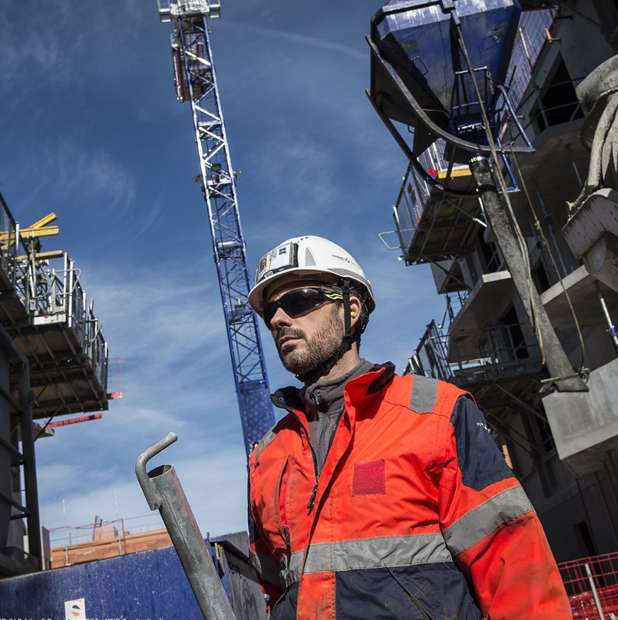 SafetySignUK's tweet image. Staffs eyes face many hazards on-site: from something simple as dust to flying objects. 

Make sure staff are fully protected, check what eye protection they need.

#constructionsite #healthandsafety #staffprotection 

Eye protection safetysigns.uk.com/Catalogue/PPE-…