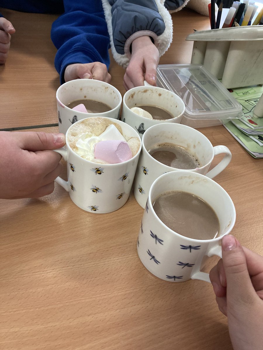 PrestonTowerPS's tweet photo. Hot Chocolate Friday in P6JH for winning table and Secret Student #successfullearners #settingagreatexample #teamwork #hotchocolatefriday https://t.co/N9XRTIYNmL