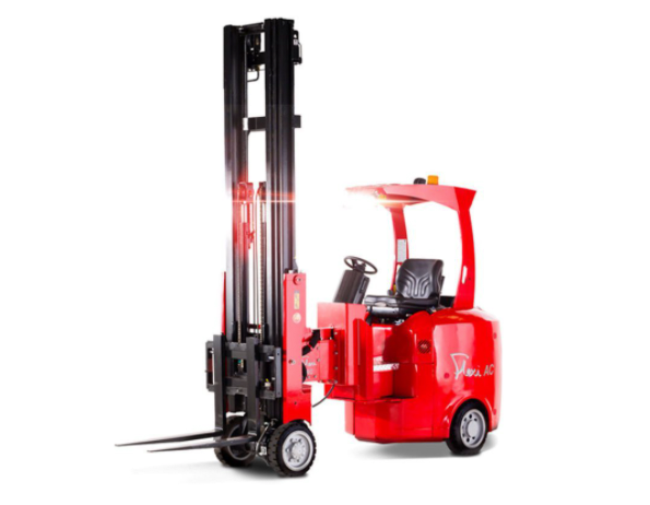 unicarimport's tweet photo. 🔺 Ideal para mejorar la eficacia y la rentabilidad. El sistema articulado del mástil, con un giro a derecha o izquierda de hasta 110º, permite maniobrar en estanterías con un pasillo de 1,8 m. Con Flexi ganas un 20-25% más de espacio. #carretillaselevadoras https://t.co/W1mLb47bjo