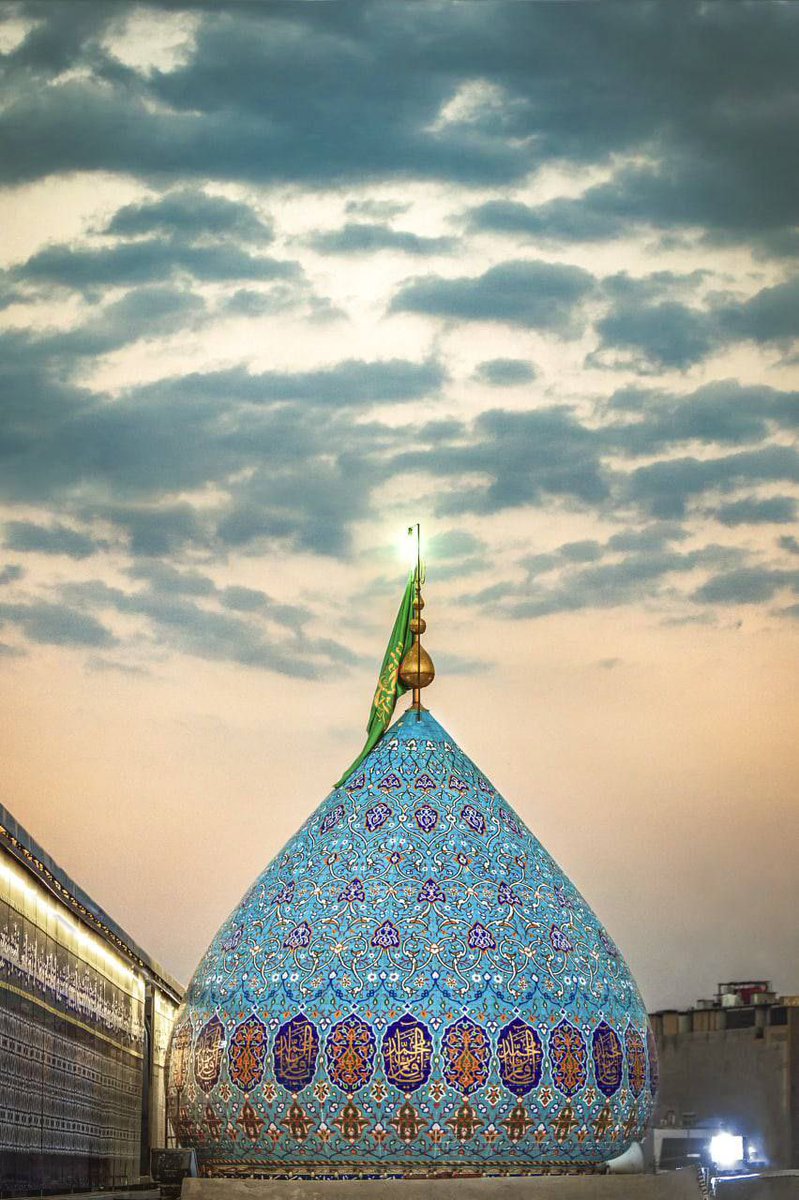 هل إليك يابن أحمد سبيلٌ فنلقى هل يتصلُ يومنا منك بعدةٍ فنحظى ..

#ندبة ..