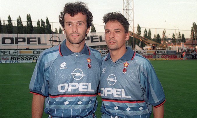 One Picture. Two Legends.