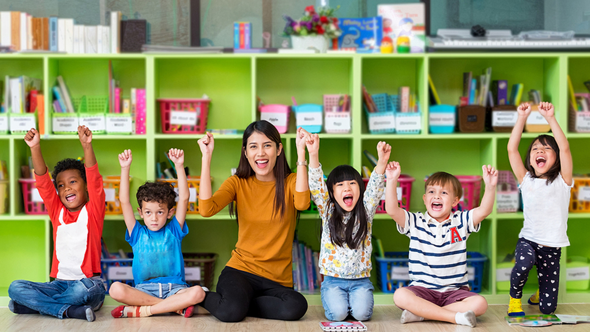 EssentialSkills's tweet image. When it comes to shared #Readingtechniques, a #Teacher willing to be animated and theatrical can see great results capturing the attention of their #Students. 
bit.ly/Early_Reading_…
#EssentialSkills #EducationalSoftware