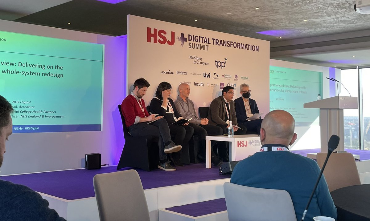 <a href="/Gl_Ashish/">Ashish Goel</a> kicking off the final panel <a href="/HSJevents/">HSJevents</a> #HSJDigital discussing #digitaltransformation #citizensengagement #data