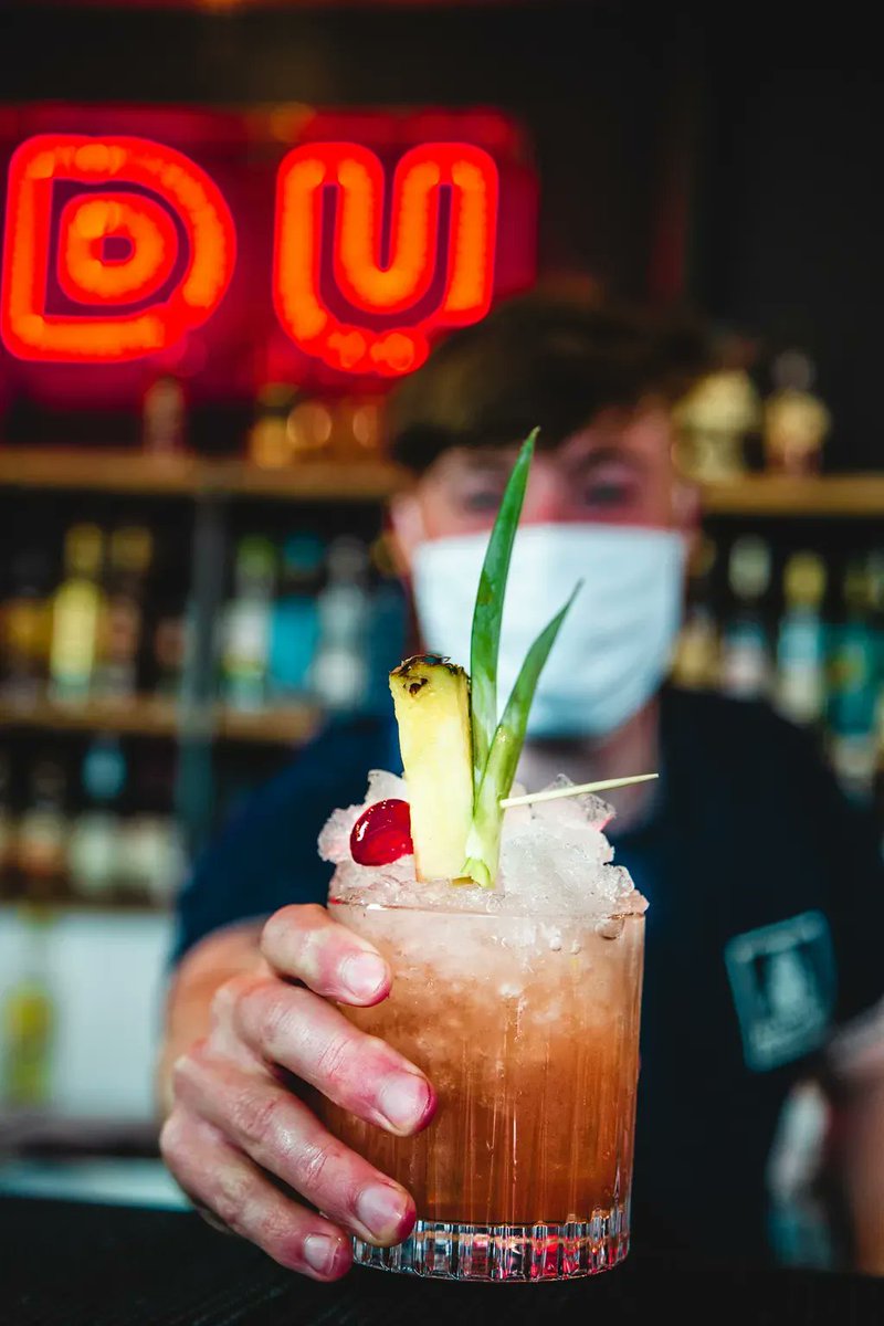 Work's done, pass us the cocktails!! 🙌  

We're open until 1am tonight so join us for those payday drinks you've been waiting for!