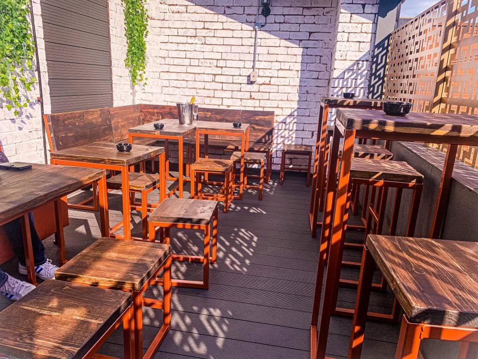 COMMERCIAL SERVICES AVAILABLE!

HANDMADE TO SUIT YOUR EXACT SPACE!

yorkshiremetalworkers.com