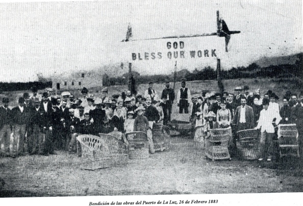 IntercopS_L's tweet photo. Hoy 26/02 se cumplen 139 años del comienzo de las obras para la creación de las infraestructuras del puerto de La Luz que conocemos hoy día. Momento histórico que cambió el destino de nuestra isla para siempre. Hoy seguimos acuñando con orgullo "God bless our Work" #HistoryFact https://t.co/TK2VdMK2FP