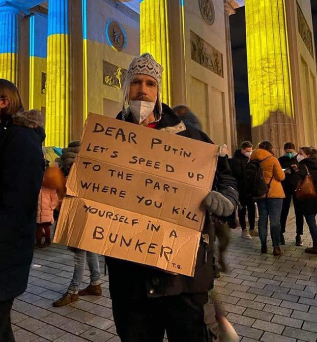 WUTangKids's tweet photo. A love letter for Putin… https://t.co/bvOuOPNkKN