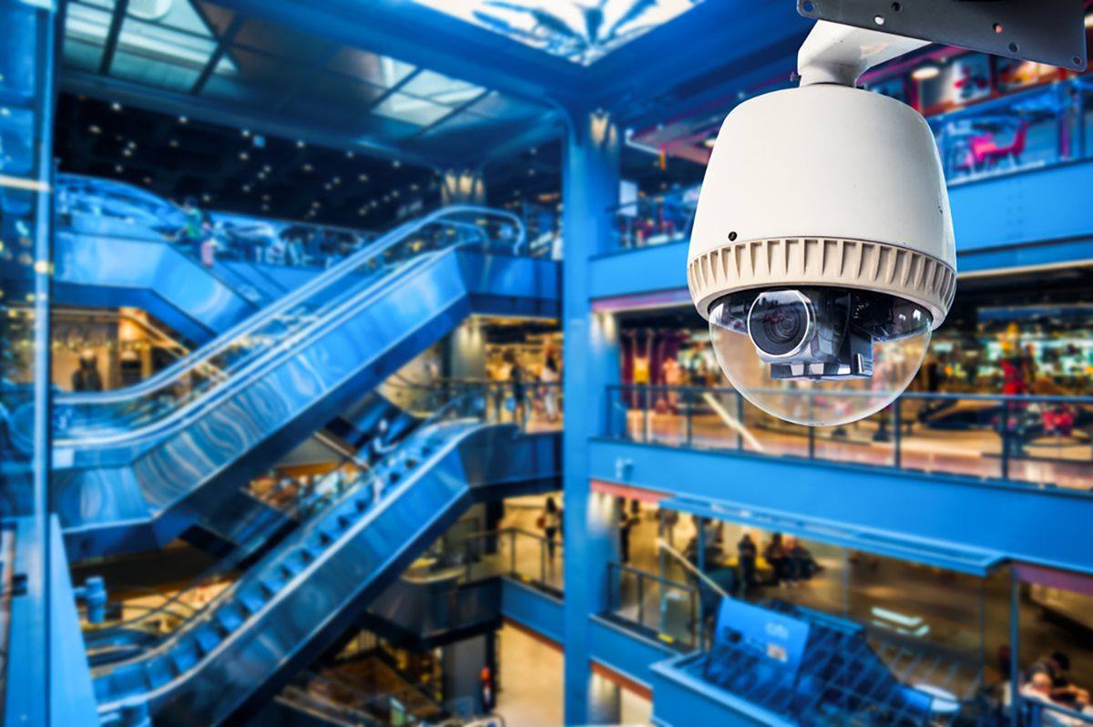 ShieldSecUK's tweet photo. Remote CCTV Monitoring Services is a modern and innovative approach to security, your CCTV system can be professionally monitored 24/7 through our dedicated control room supported by our experienced and SIA approved controllers to view live events at customer sites. https://t.co/q4l5WmX04G