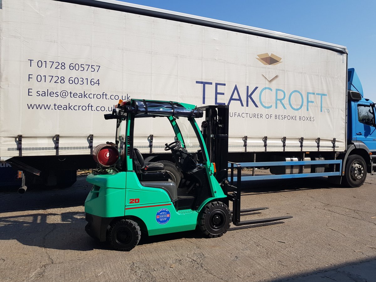teakcroft_ltd's tweet photo. Forklift Operator Required

Pay depending on experience.
Location: Saxmundham

Self-motivated with excellent attention to detail.
Experience of driving a forklift and loading / unloading palletised goods is essential

Monday - Friday 7am-4pm

Email CV to: james@teakcroft.co.uk https://t.co/DD9CR2OYu6