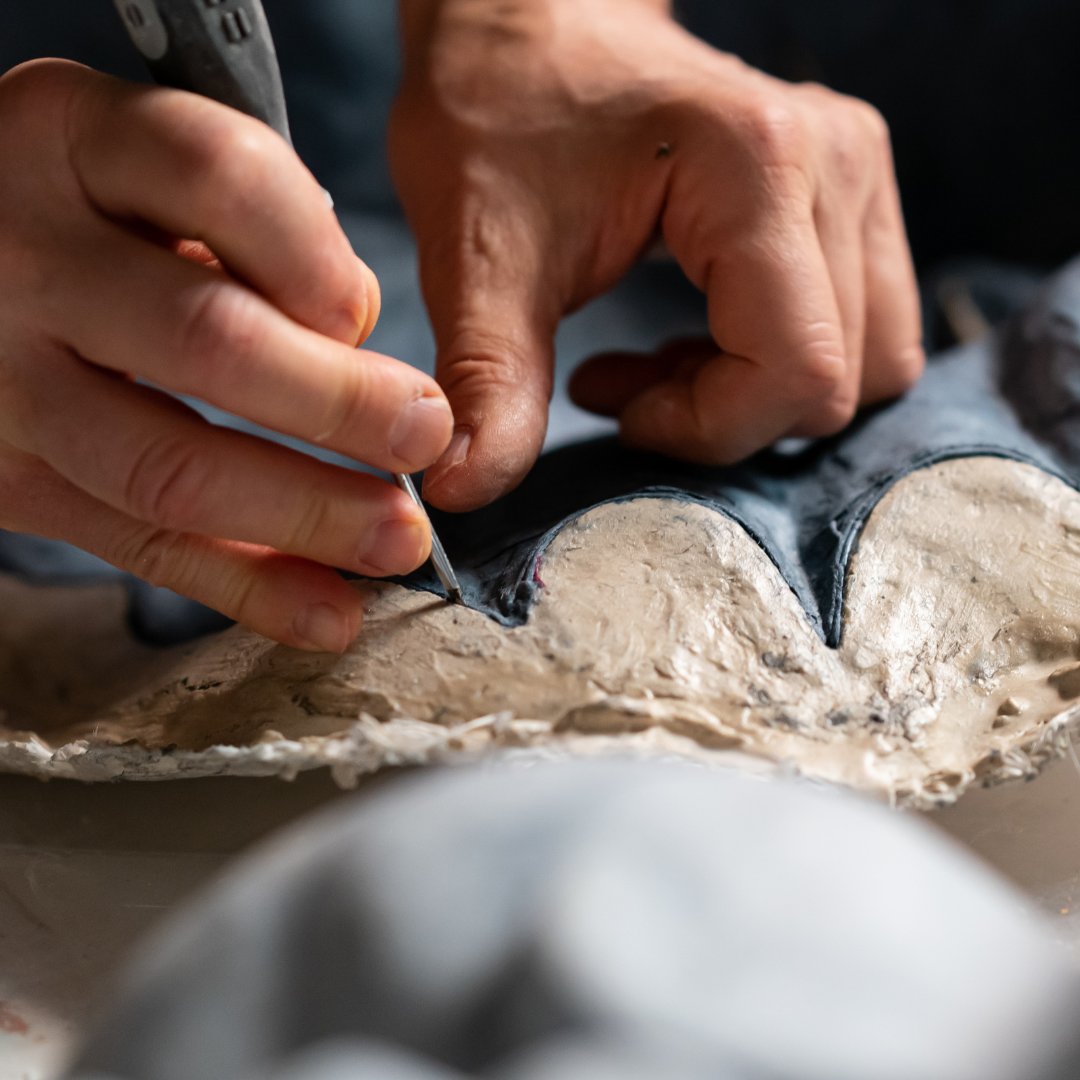 EnjoyRespectVe's tweet photo. Online i “Percorsi dell’#artigianato e della creatività veneziani”, 10 tour per scoprire l’inestimabile patrimonio creativo di #Venezia, incontrare gli artigiani al lavoro e conoscere anche tesori artistici meno noti 
https://t.co/Bpow9GqFZG
#SLIDESproject
#InterregItalyCroatia https://t.co/ThQVaJkjO5